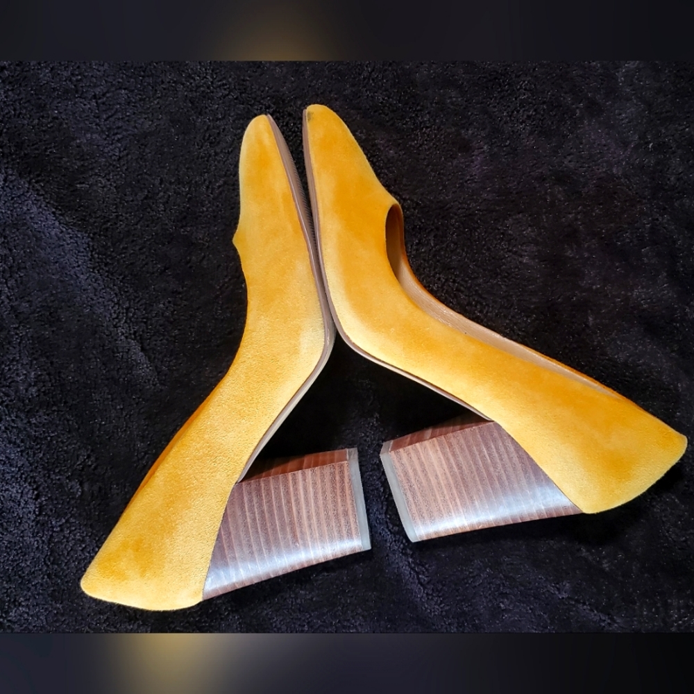 Crown Vintage Gold Sued leather heels